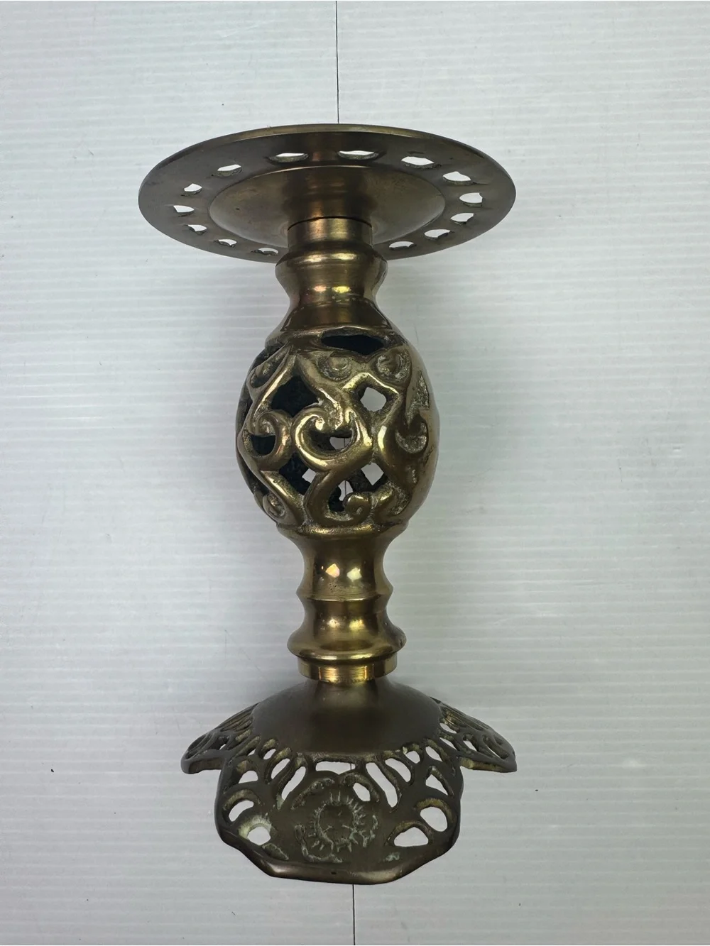 Vtg Solid Brass Pillar Candle Holder Ornate Filigree Style Scroll Candlestick 6